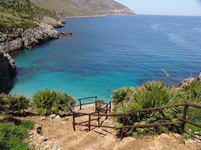 Appartamenti Cala Azzurra Скопело Екстериор снимка